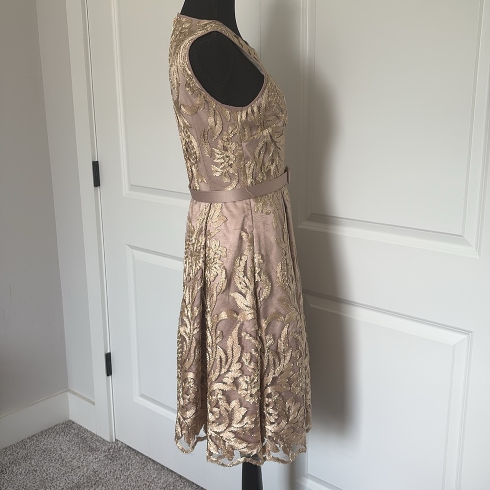 Eliza J Gold A-Line Midi Dress Sleeveless Crew Neck - Picture 3 of 10
